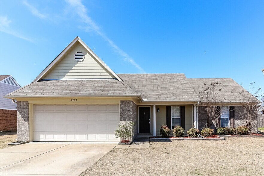 Primary Photo - 6903 Wrenwood Dr