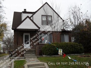 Building Photo - 43 N Sanford St