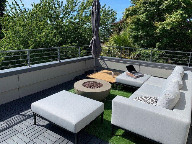 Building Photo - Stunning West Queen Anne Retreat with Iconic Puget Sound Views