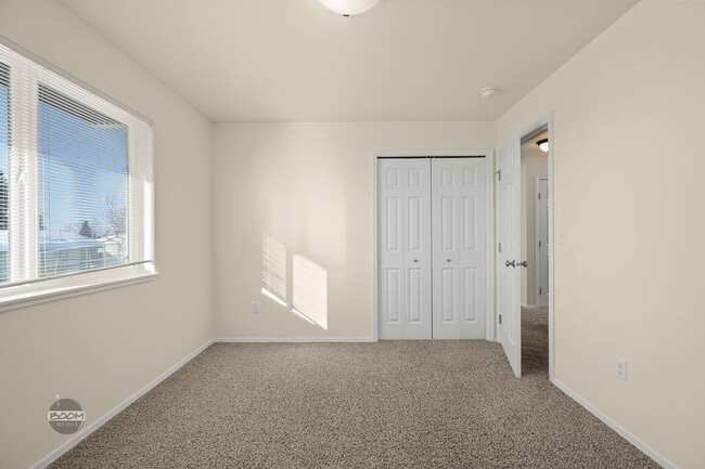 Building Photo - 11440 Dawn St