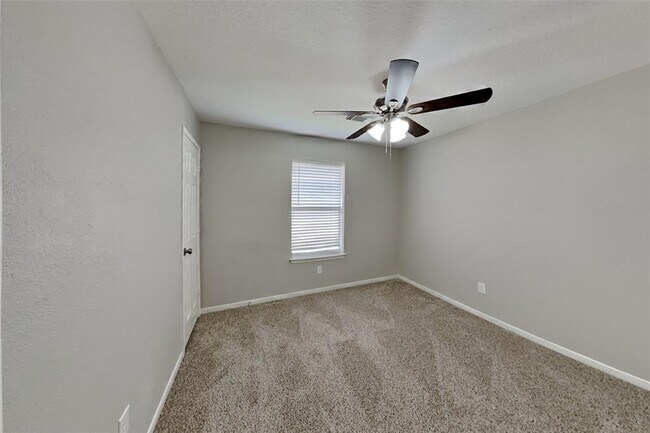 Building Photo - 23910 Ayscough Ln