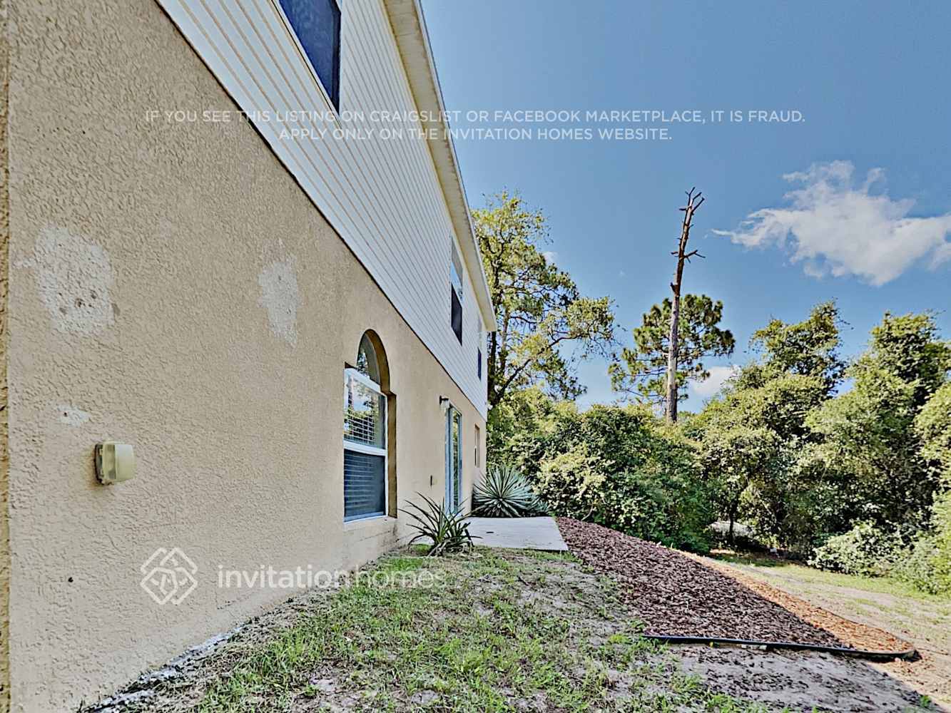 Building Photo - 1225 Howland Blvd