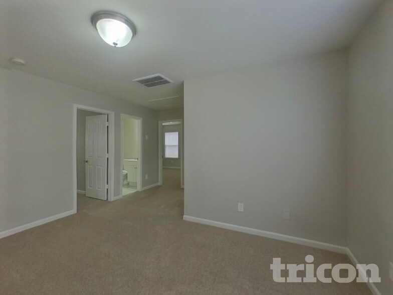 Building Photo - 2435 Cairns Mill Court