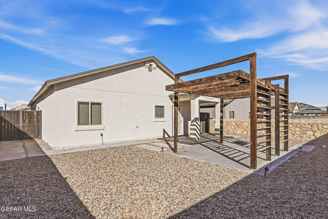 Building Photo - 15132 Purpose Ave