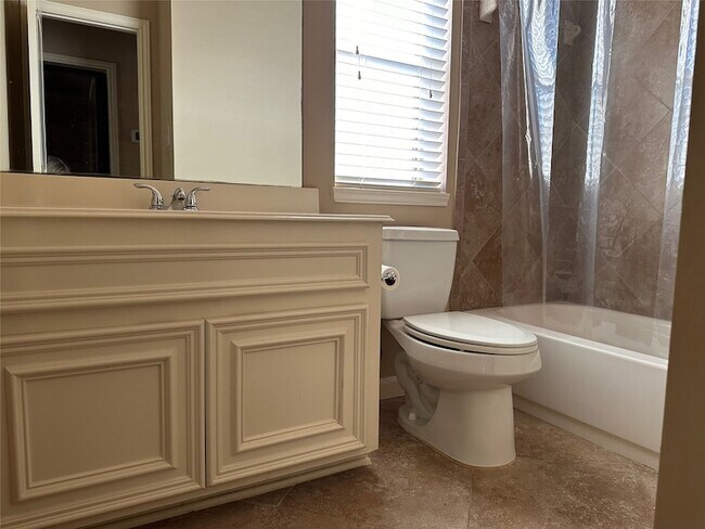 Building Photo - 2922 Firewalk Trace