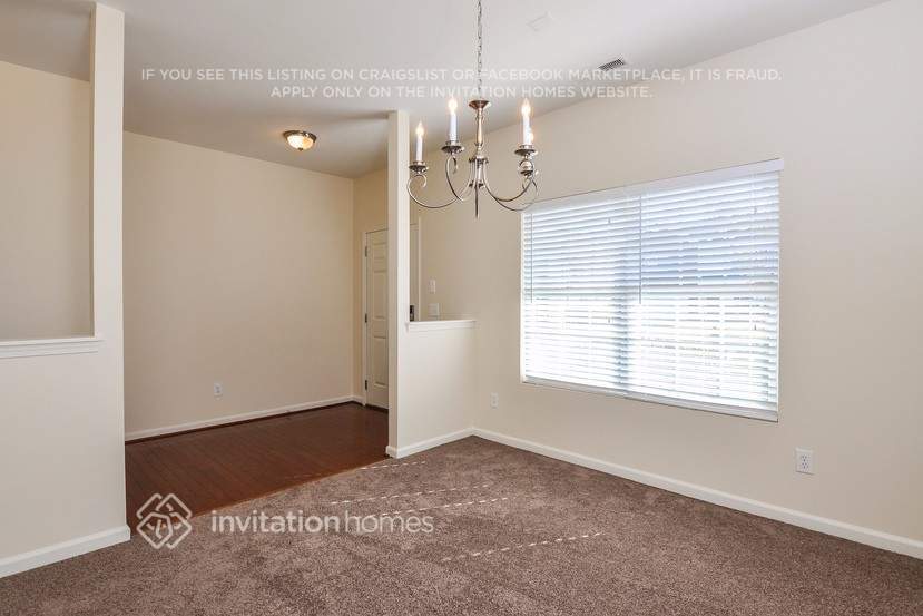 Building Photo - 5871 Sparrows Nest Way