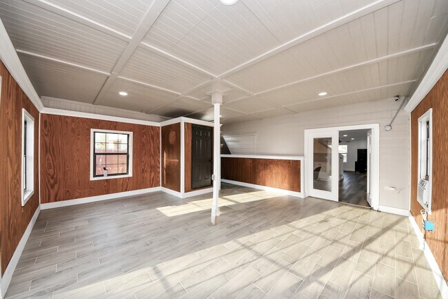 Building Photo - 7826 Maverick Trace Ln