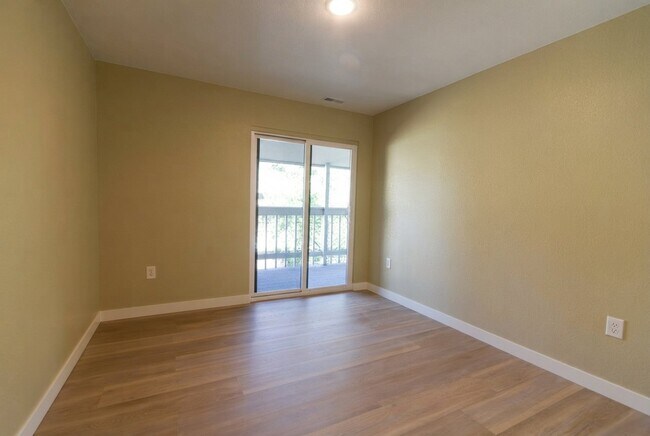 Building Photo - 8600 E Alameda Ave