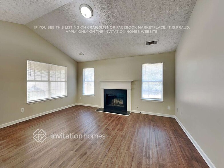 Building Photo - 125 S Greenfield Cir