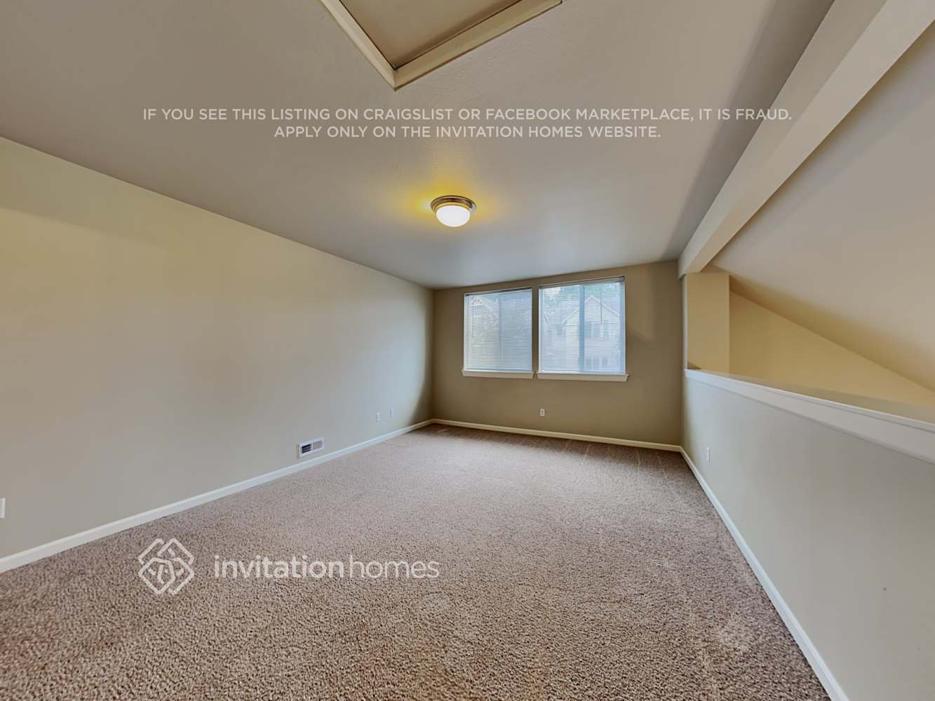 Building Photo - 521 50th St SE