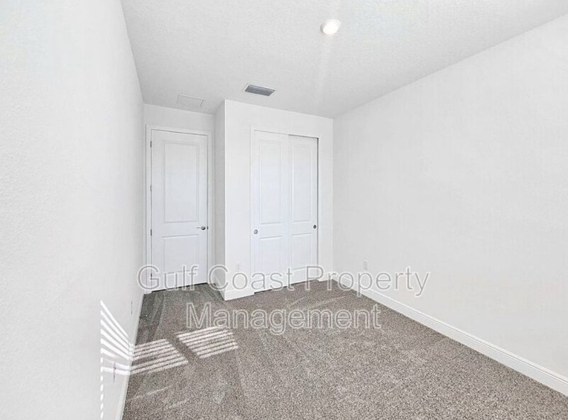 Building Photo - 9250 Gulf Hvn Dr