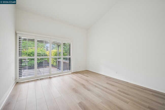 Building Photo - 2137 Presidio Ct