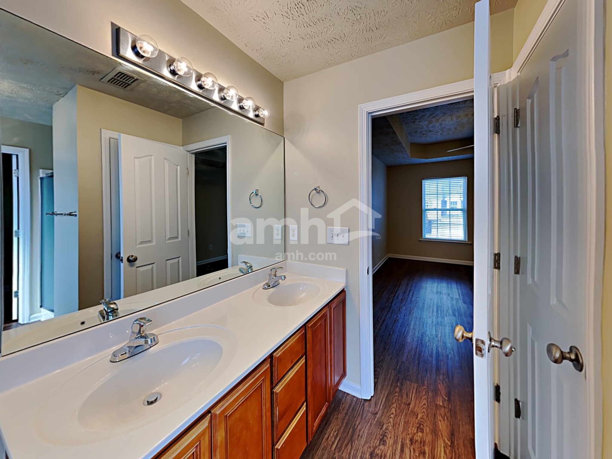 Building Photo - 8320 Ramstone Way