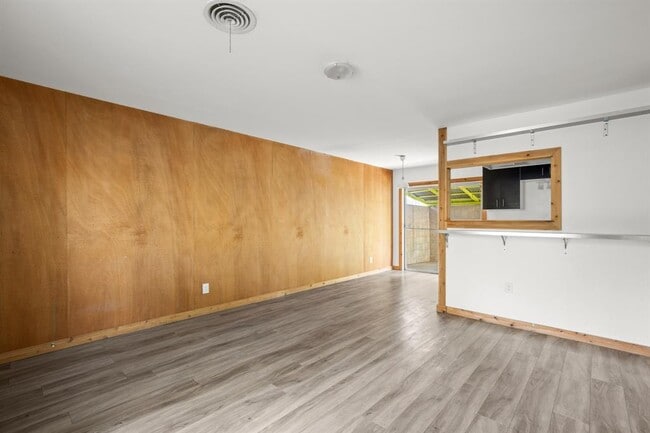 Building Photo - 2021 Wheless Ln
