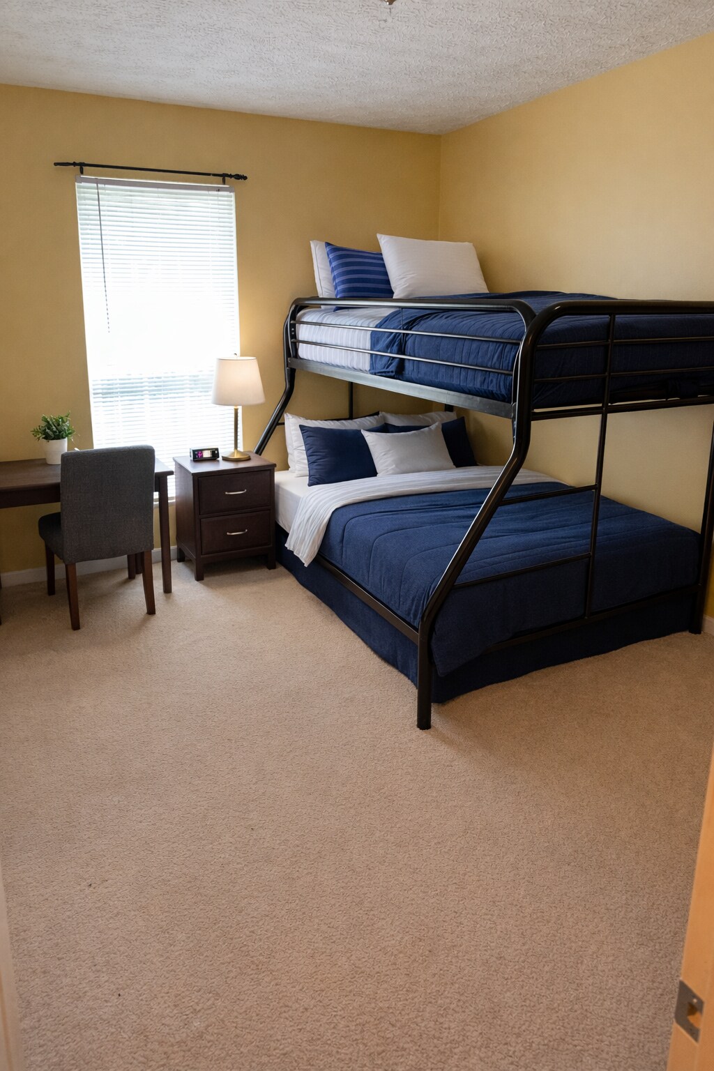 Building Photo - 8356 Carlington Ln