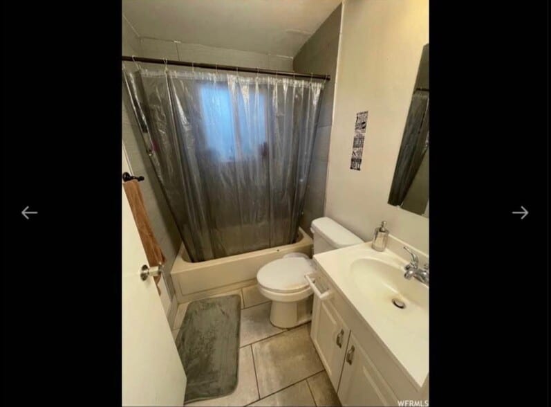 Building Photo - 360 Mahogany Dr