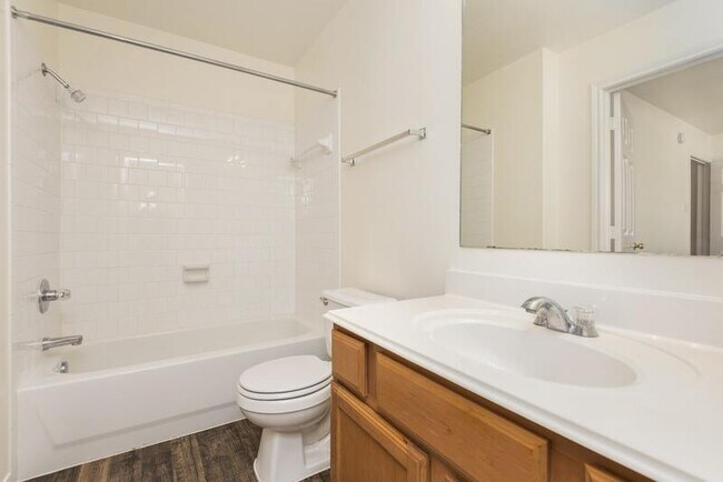 Building Photo - 5065 Akumal Calle