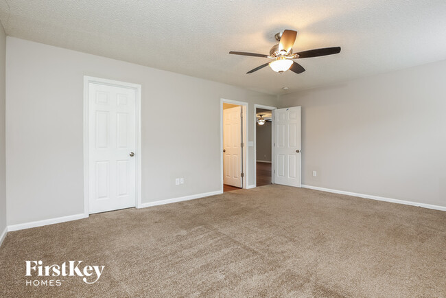 Building Photo - 1052 Briar Rose Ln