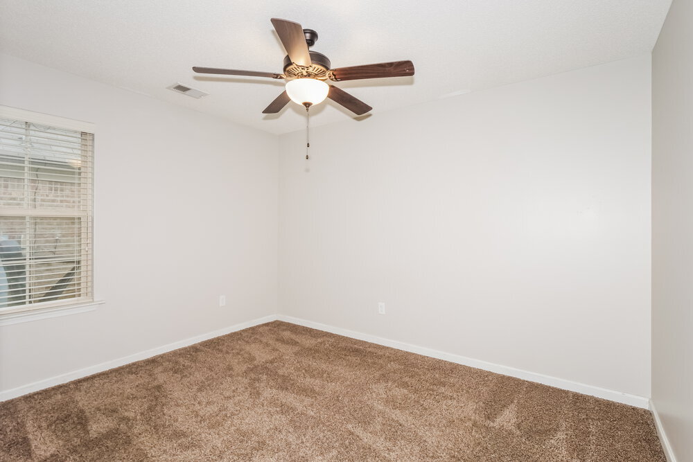 Building Photo - 9450 Eckley Pl