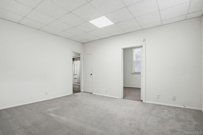 Building Photo - 221 Lake Ave S