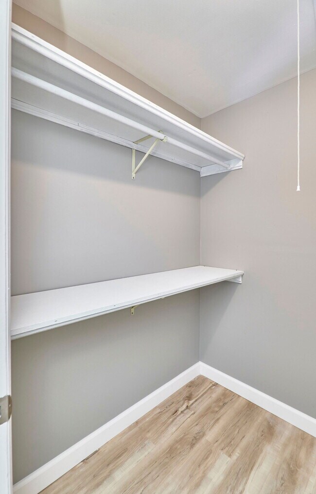 Building Photo - 11359 Prentice Dr