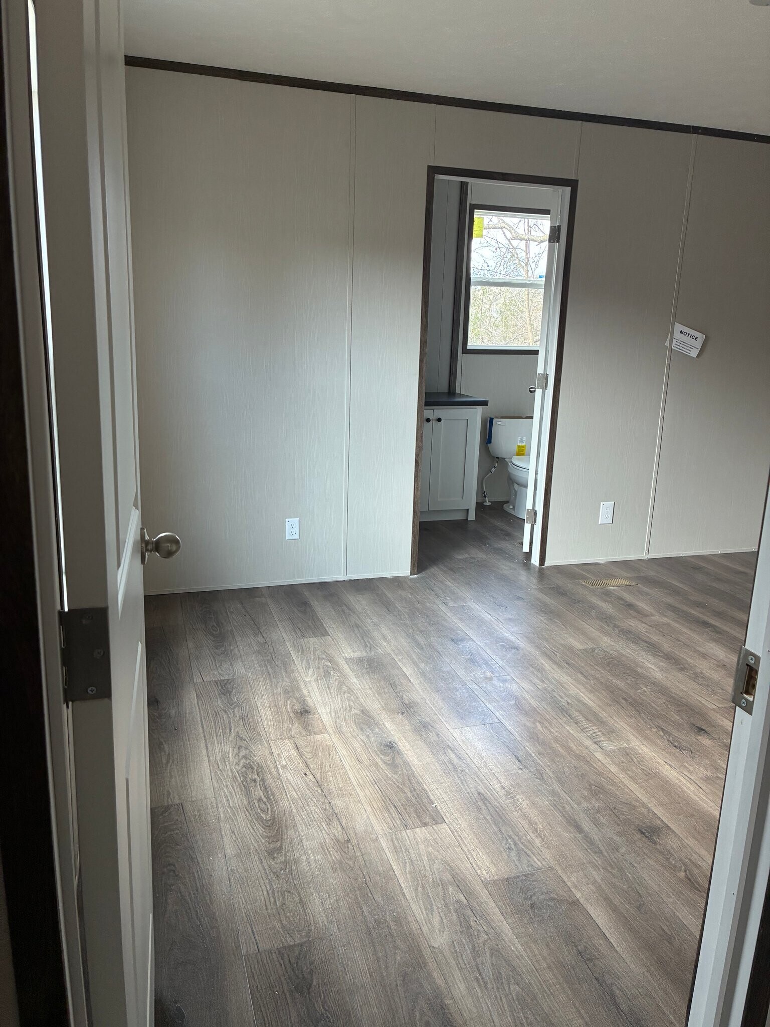 Building Photo - 218 Eller Dr
