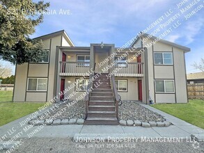 Building Photo - Cozy 2-Bedroom Apartment in Central Nampa ...