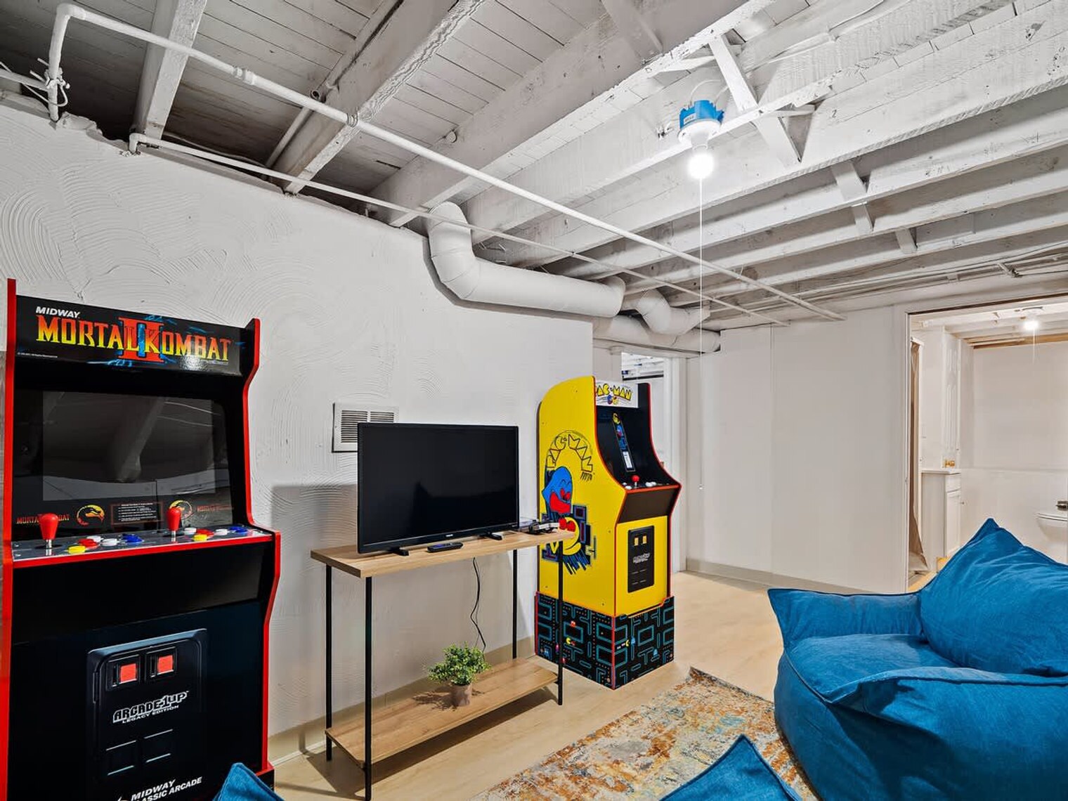 Building Photo - 6020 Fir Ave