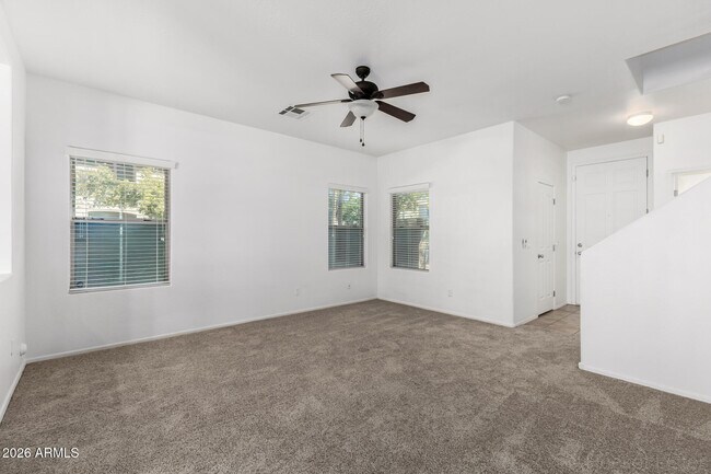 Building Photo - 1180 E Buffalo St