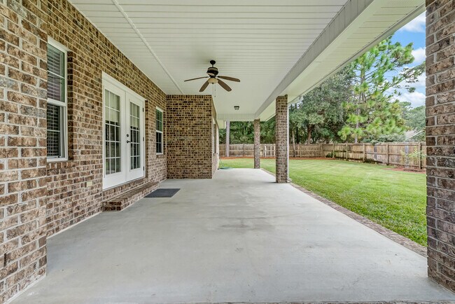 Building Photo - 117 Blossom Creek Run