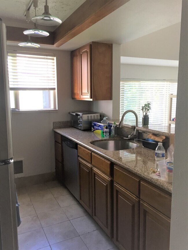 Building Photo - 11744 SW Boones Bend Dr