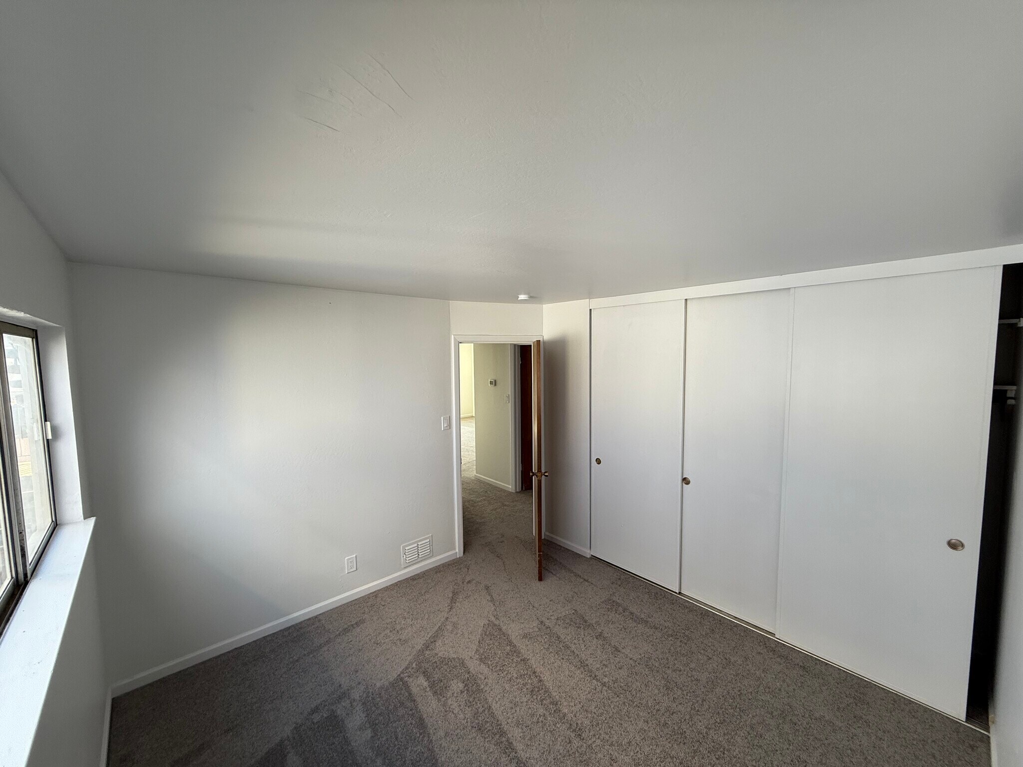 Building Photo - 750 Bacon St