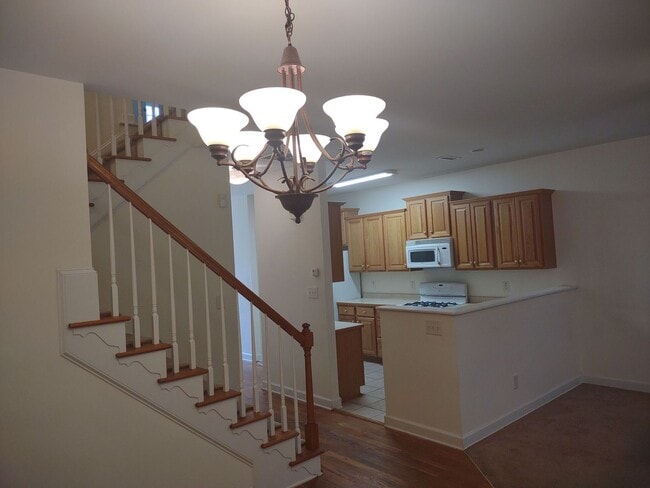 Building Photo - 4652 Pooh Corner Dr