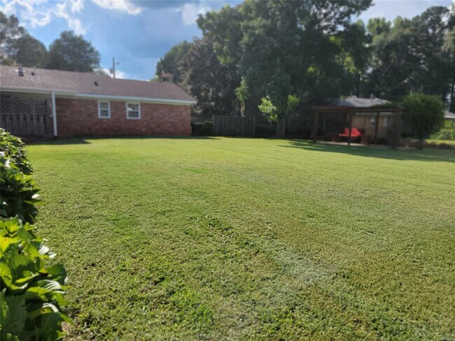 Building Photo - 8107 Pinto Ln