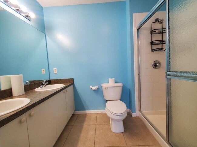 Building Photo - 2060 Willow Hammock Cir