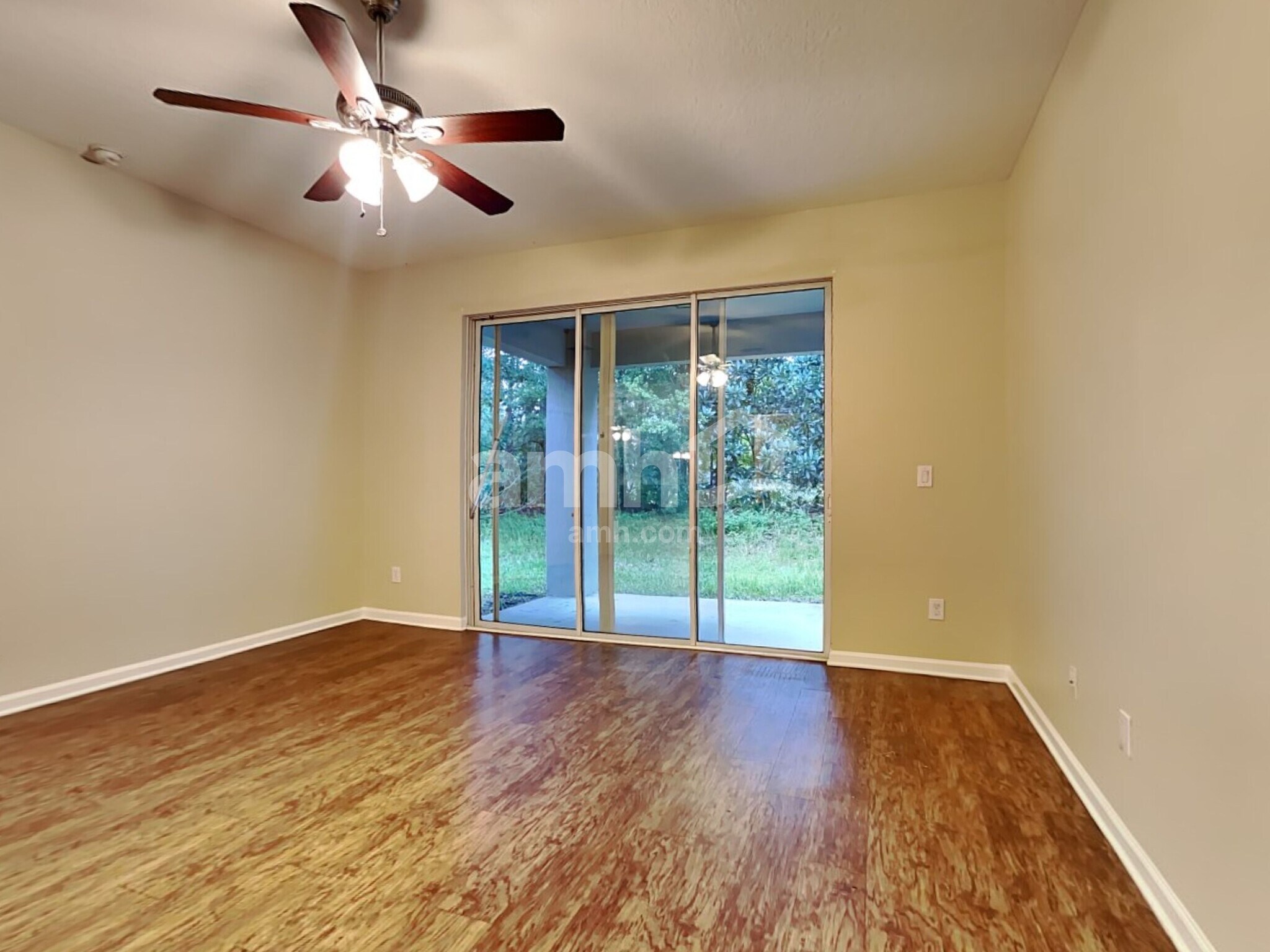 Building Photo - 743 Sunny Stroll Dr