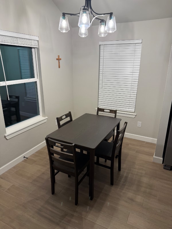 Building Photo - 6413 SE 84th St