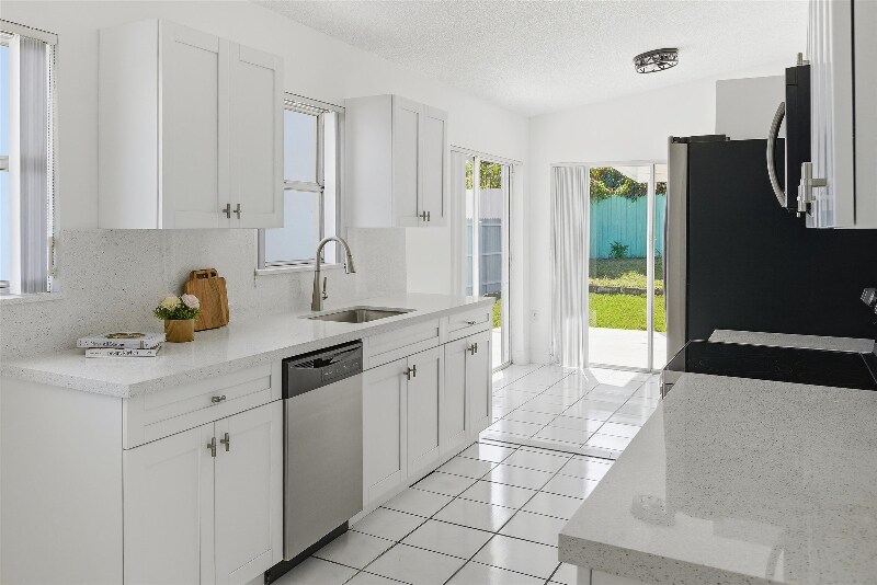 Building Photo - 12002 SW 210th St