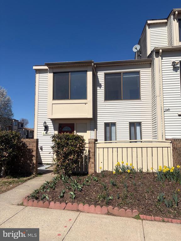 Building Photo - 9709 Docena Dr