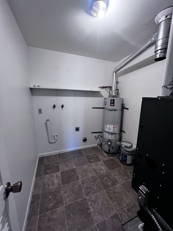 Building Photo - 4768 S Bonair St
