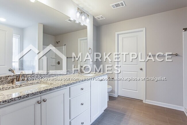 Building Photo - 227 W L Miller Dr