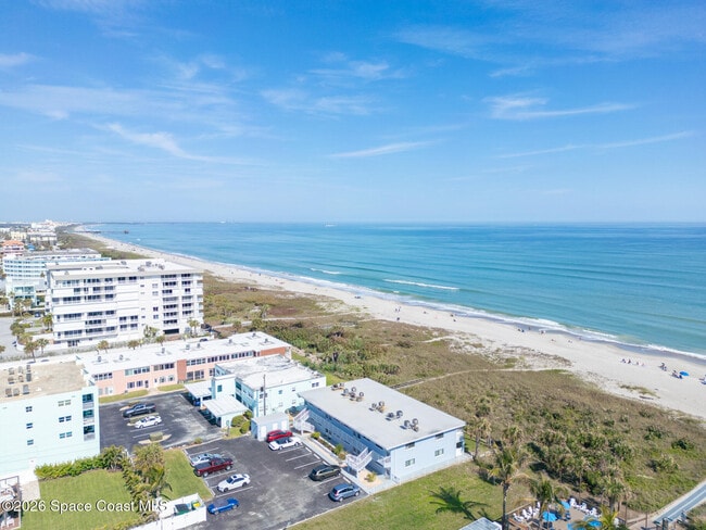 Building Photo - 3600 Ocean Beach Blvd