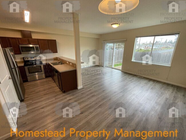 Building Photo - 476