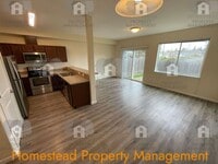 Building Photo - 476