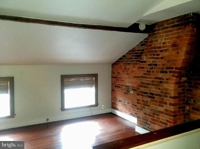 Building Photo - 651 South Paca St