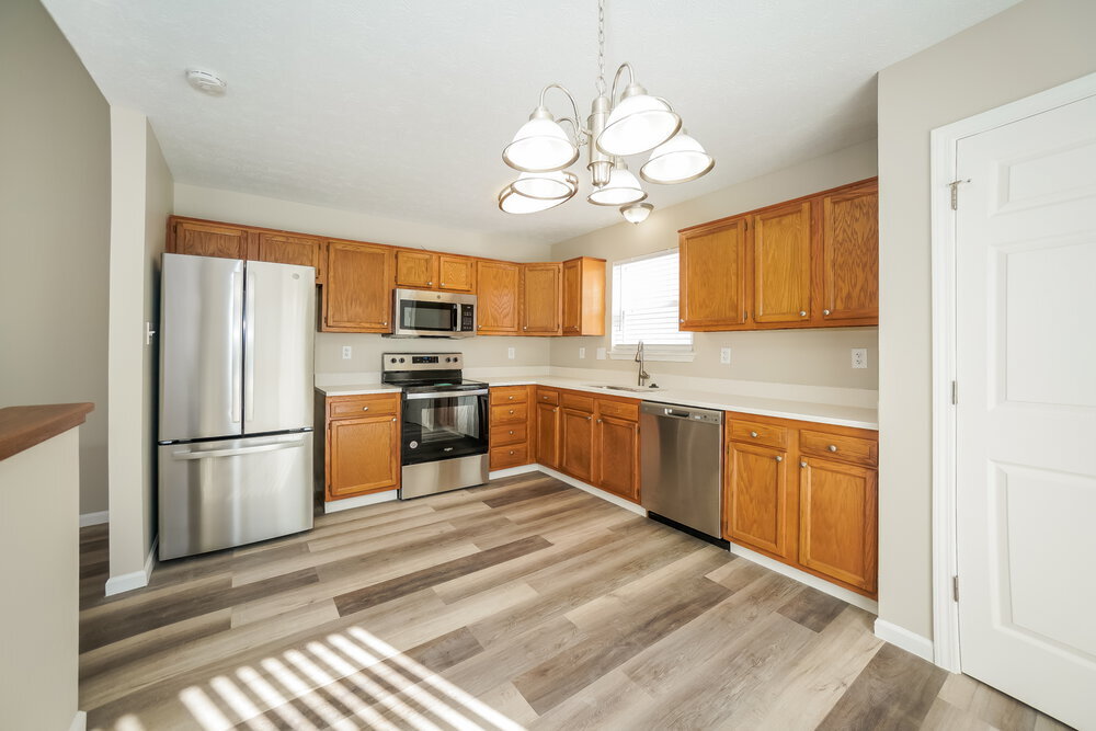 Building Photo - 957 Country Ln