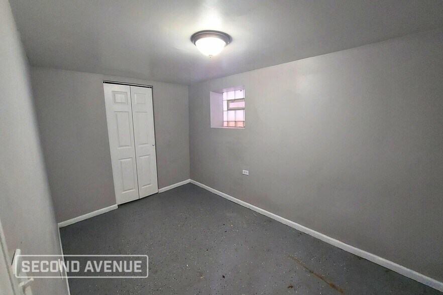 Building Photo - 8312 S Aberdeen St