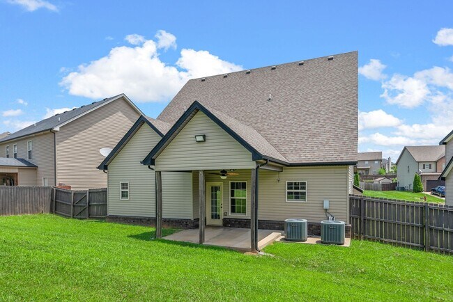 Building Photo - 2863 McManus Cir