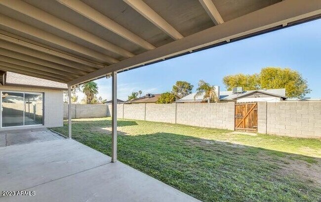 Building Photo - 2536 E Commonwealth Cir