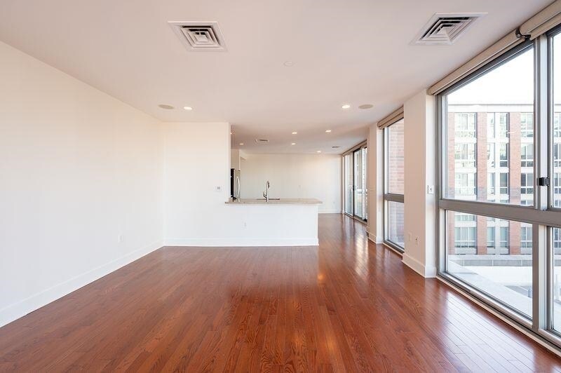 Building Photo - 201 Marin Blvd